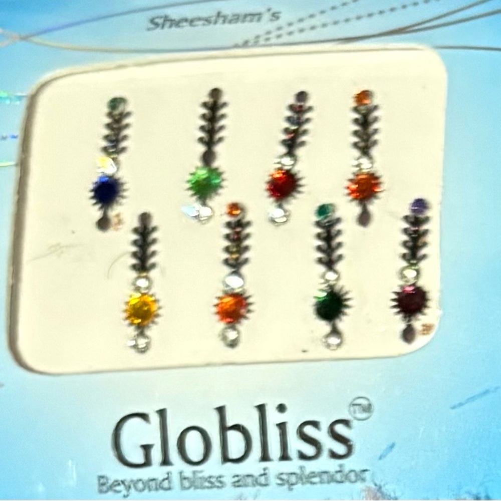 Bliss Elegant Bindi jewel set White and Blue Packaging